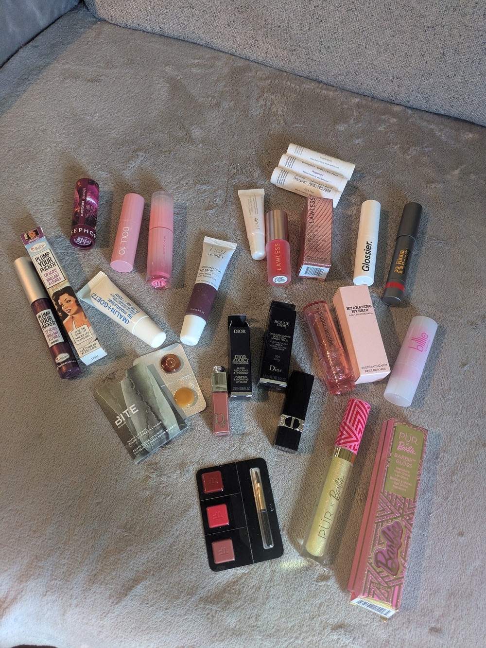 Ultimate Lipstick & Lip Gloss Bundle